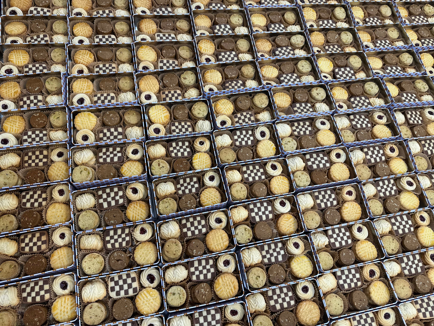 Petits-four Cookie Box